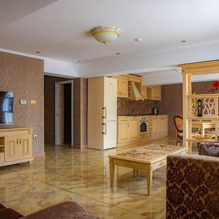 Luxury Apartment Rich 2 Велинград Екстериор снимка