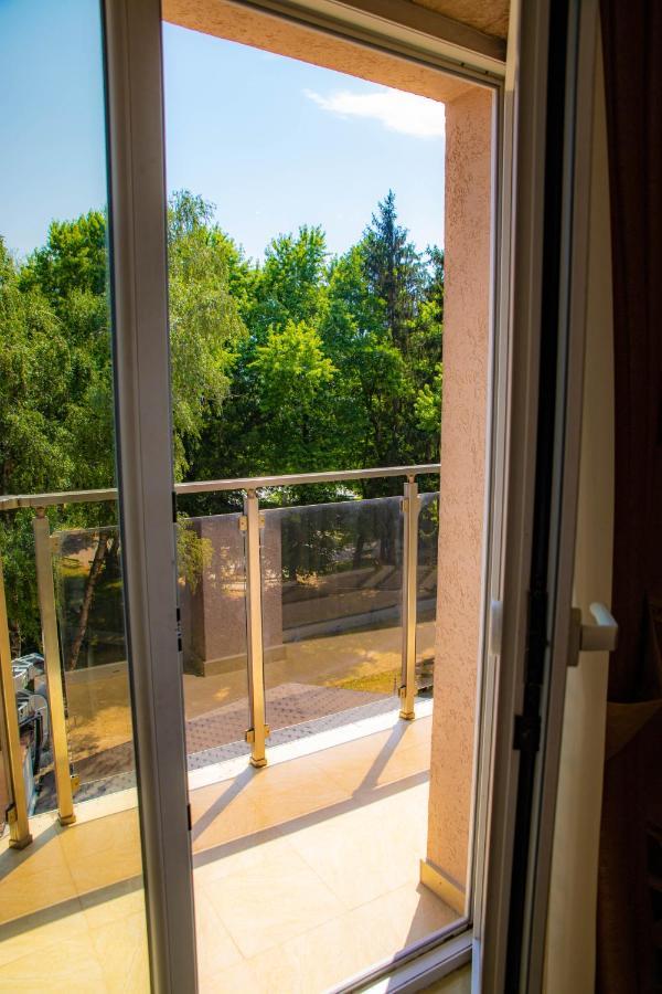 Luxury Apartment Rich 2 Велинград Екстериор снимка